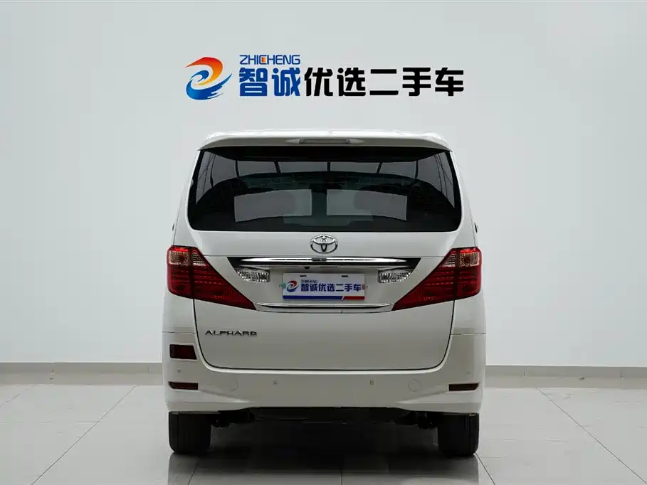 Alphard 2.4 L Luxury