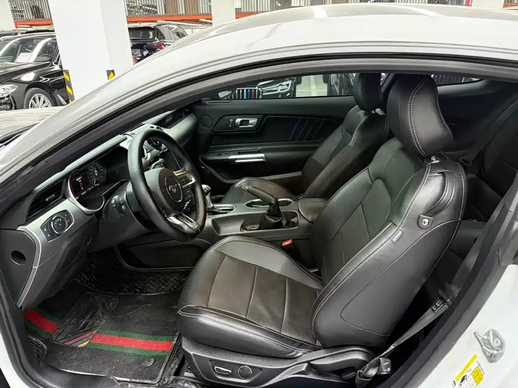 Mustang 2.3 L EcoBoost