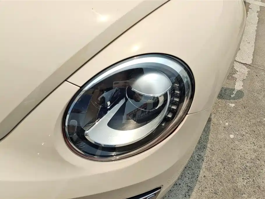 Beetle 180 TSI Style Joy