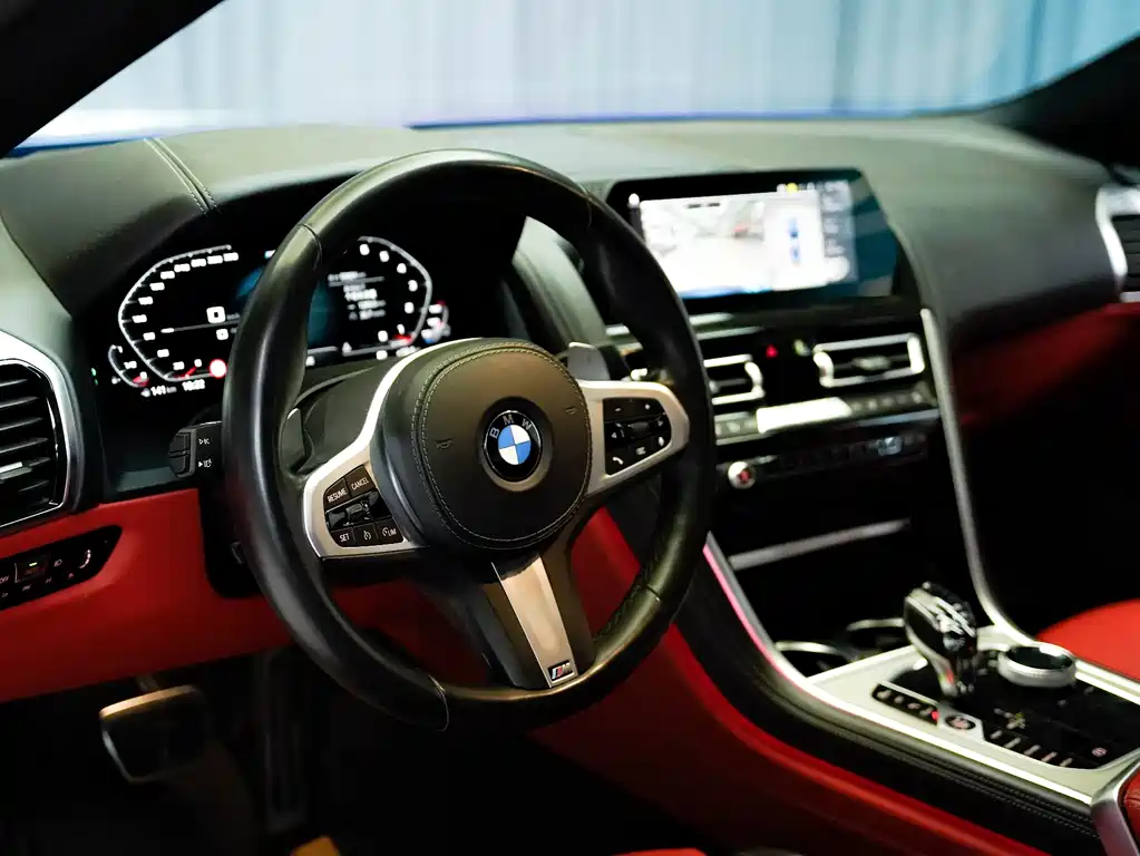 BMW 8 Series 840 i 2-door Coupe M Sport Package