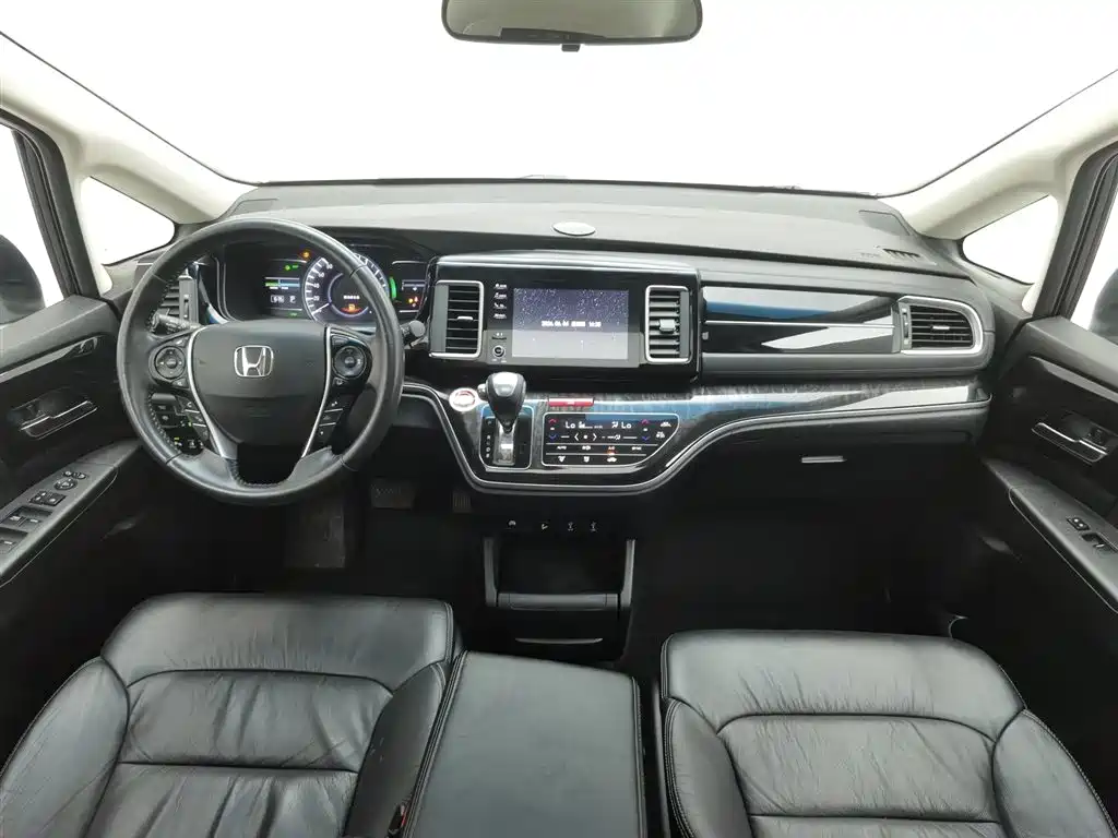 Elysion 2.0 L Hybrid Luxury