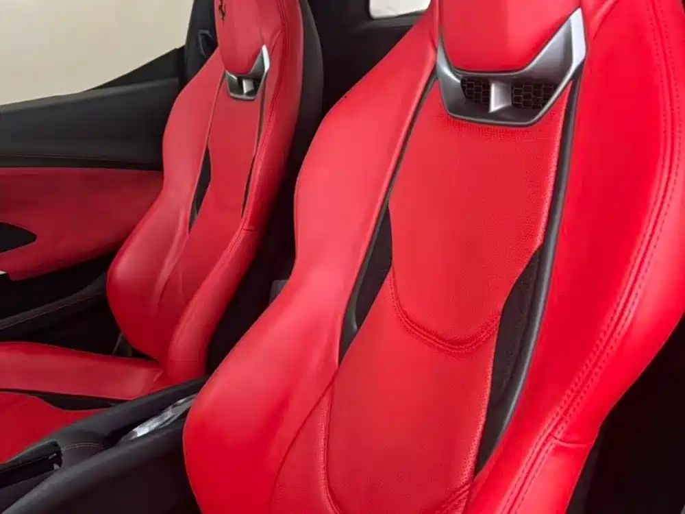 Ferrari 296 3.0 T V6 GTB