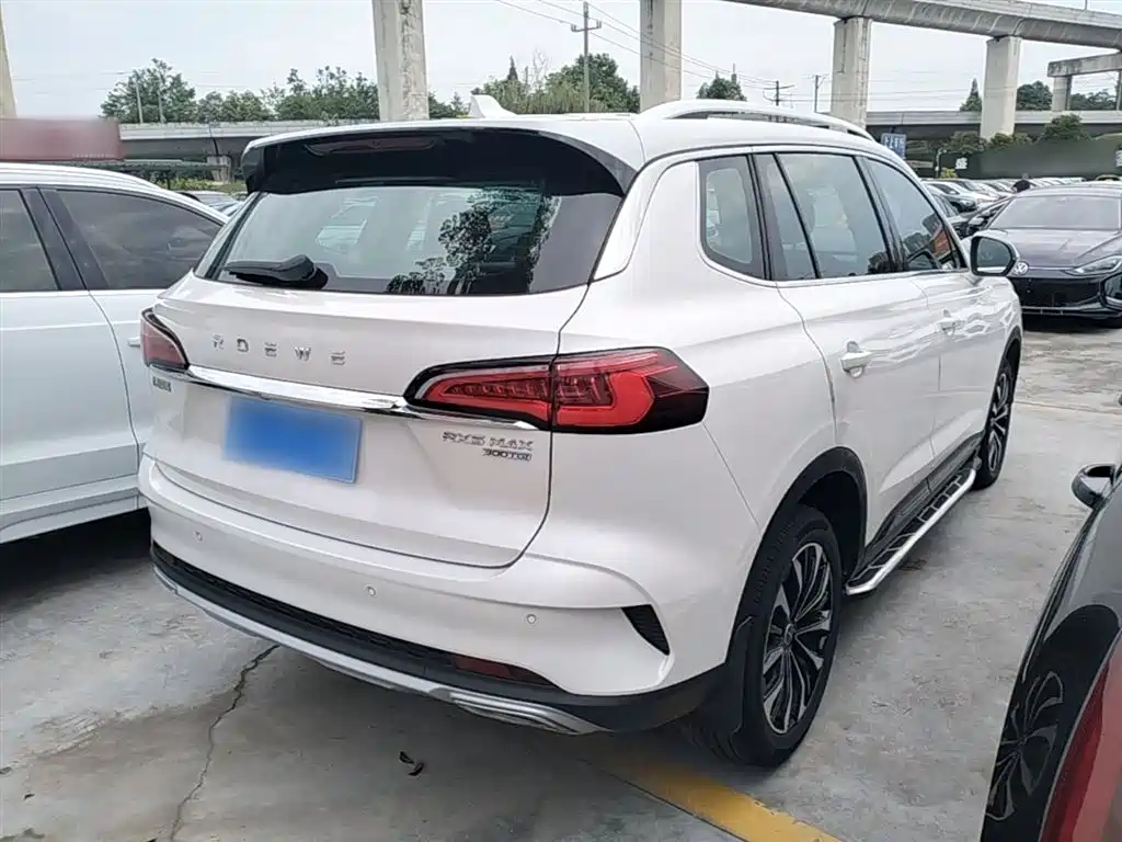 Roewe RX5 MAX Supreme Series 300 TGI Auto Luxury Cockpit