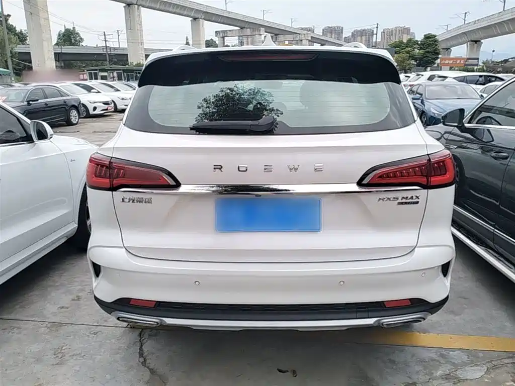 Roewe RX5 MAX Supreme Series 300 TGI Auto Luxury Cockpit