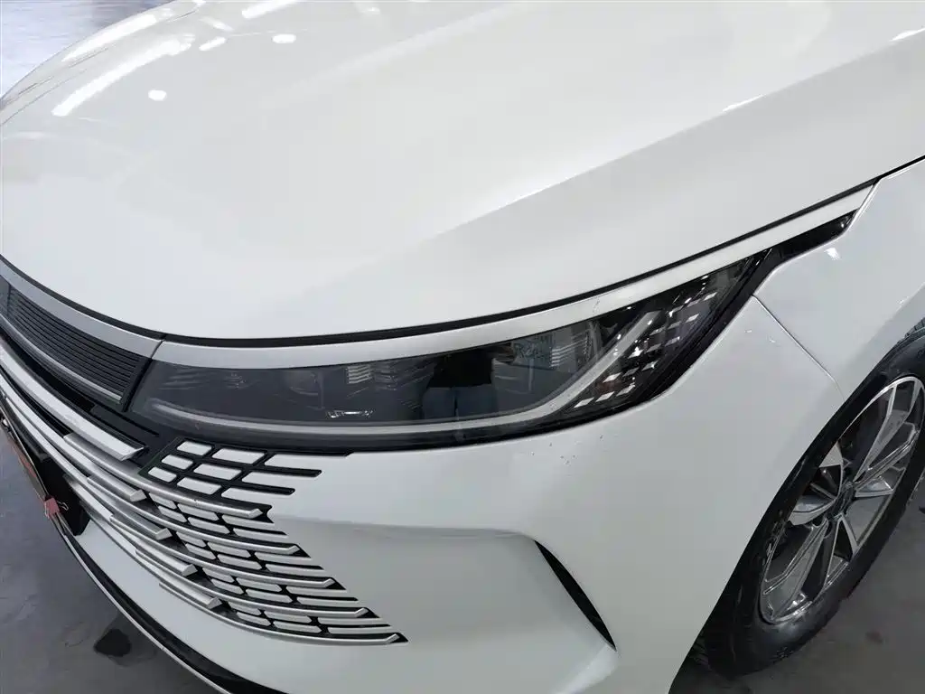 Destroyer 05 Glory DM-i 55 KM Luxury