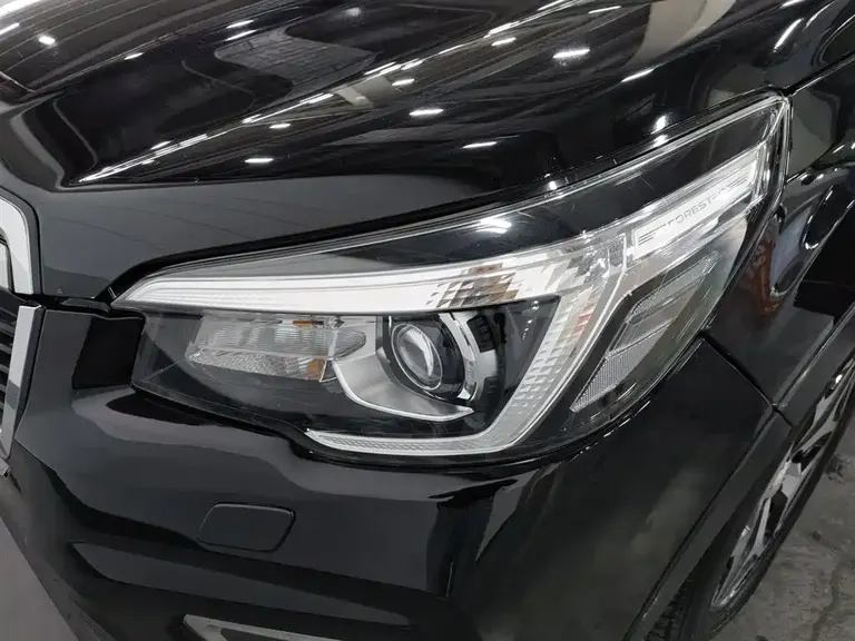 Subaru Forester 2.0 i Luxury