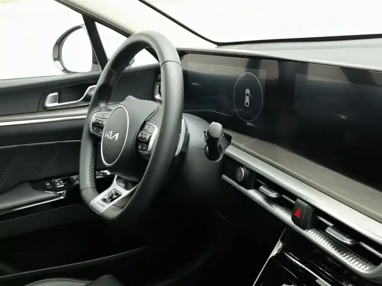 Kia K5 270 T CVVD Refreshed