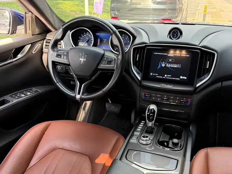 Maserati Ghibli Facelift 3.0 T Standard