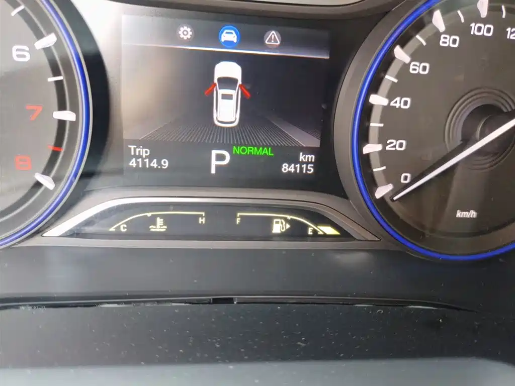 GAC Trumpchi GS3 传祺GS3 2017款 200 T 自动豪华版
