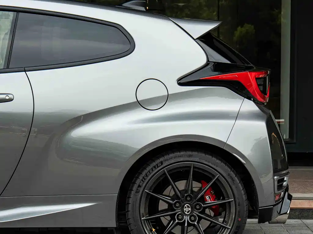 GR Yaris GR Evolution