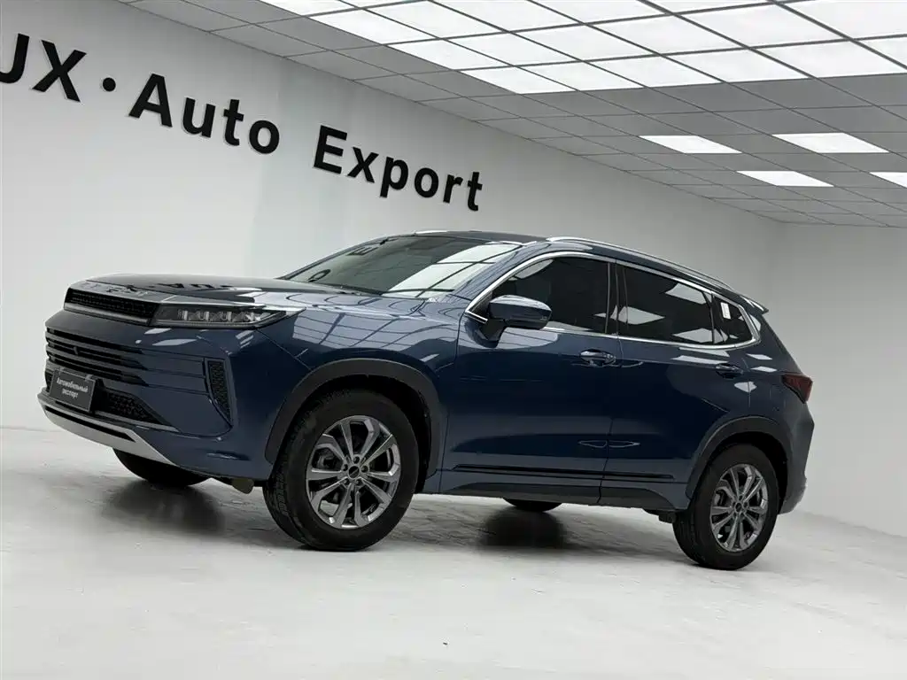 Exeed Zhuifeng 星途追风 2020款 乘风破浪版 1.5 T CVT星睿版