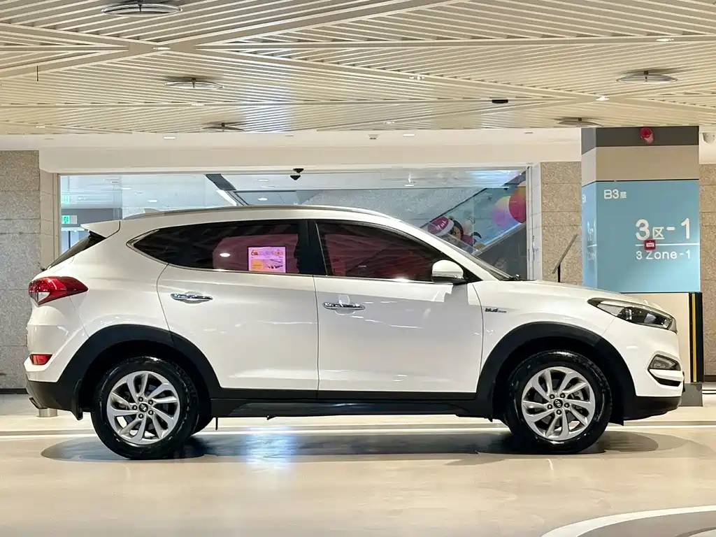 Tucson 1.6 T DCT 2 WD Intelligent