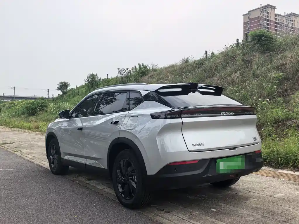 Haohan 皓瀚 2024款 荣耀版 1.5 T 豪华型