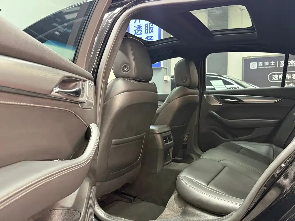 Cadillac CT5 Facelift 28 T Luxury