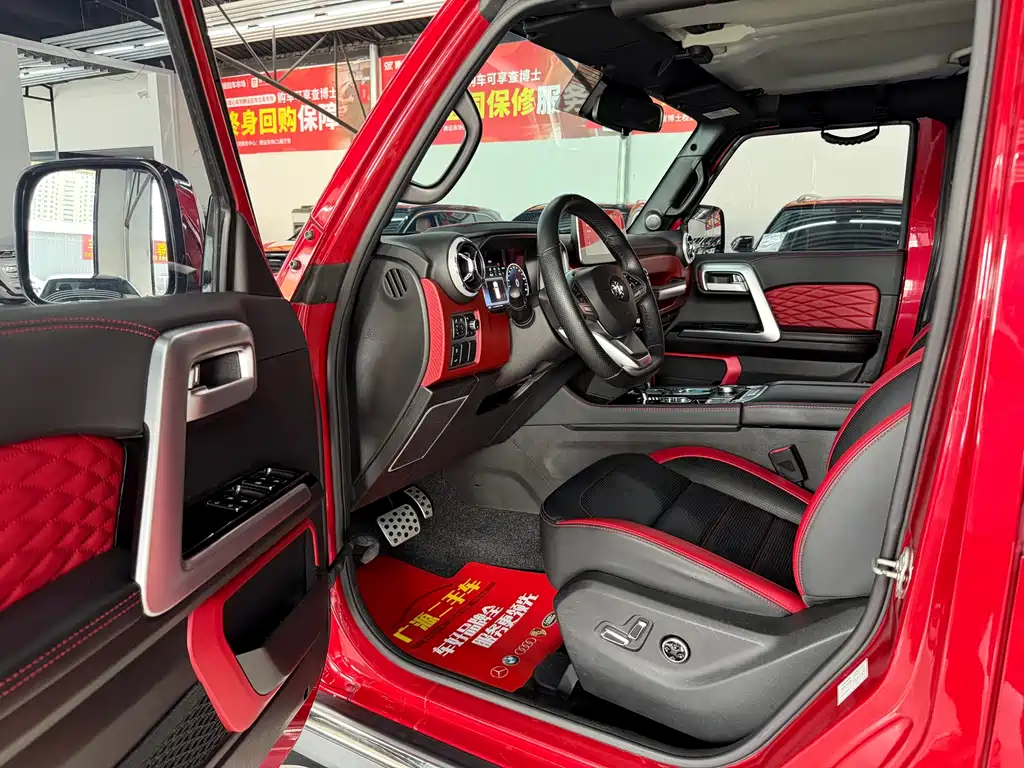 BAIC BJ40 PLUS 2.3 T Auto 4 WD Premium CN-VI