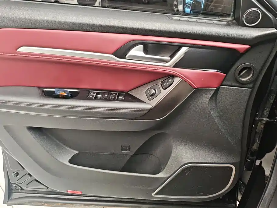 Haval H6 Coupe Red Label 1.5 T Auto 2 WD Super Luxury