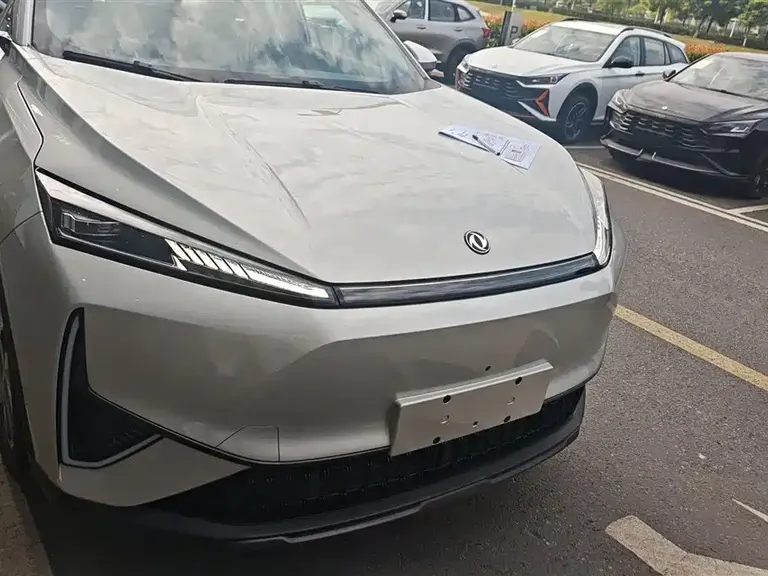 Dongfeng Fengshen L7 205 Ultra Long Range Premium