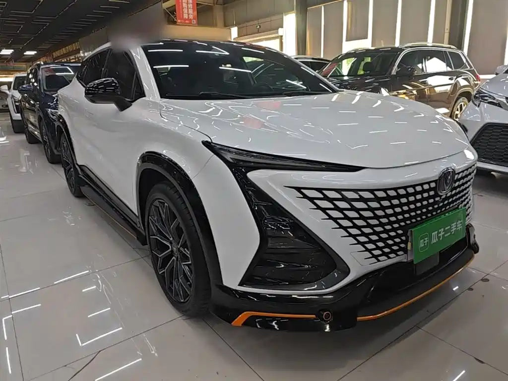 Changan UNI-T 1.5 T Distinguished