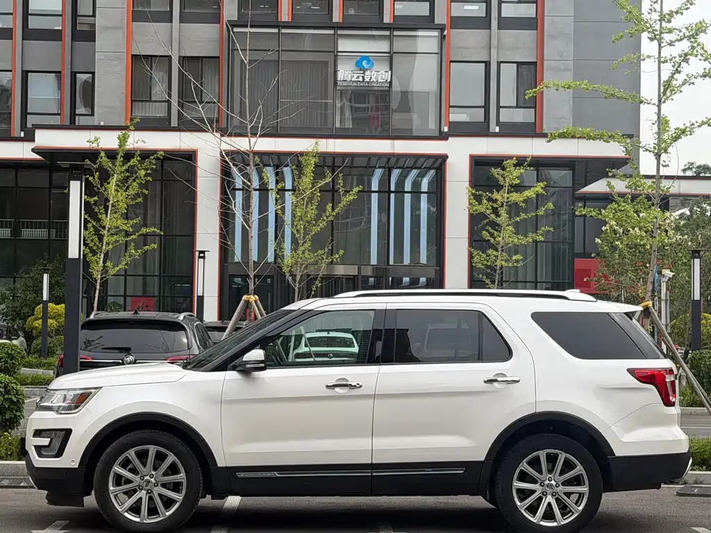 Explorer (Import) 2.3 T Elite