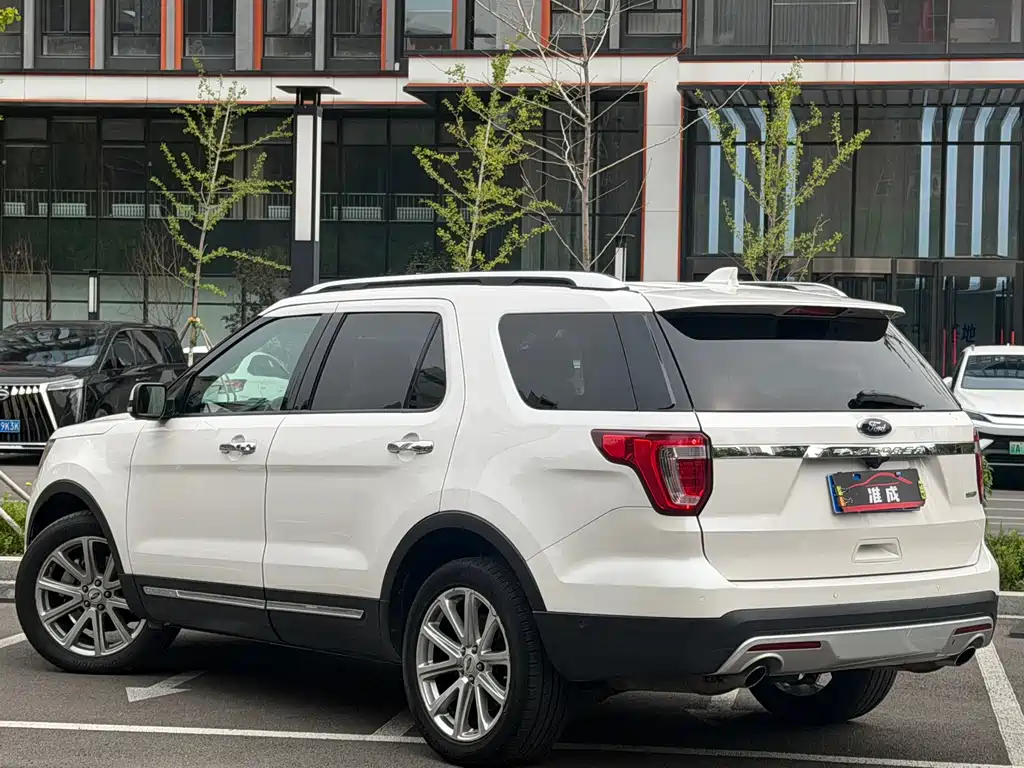 Explorer (Import) 2.3 T Elite