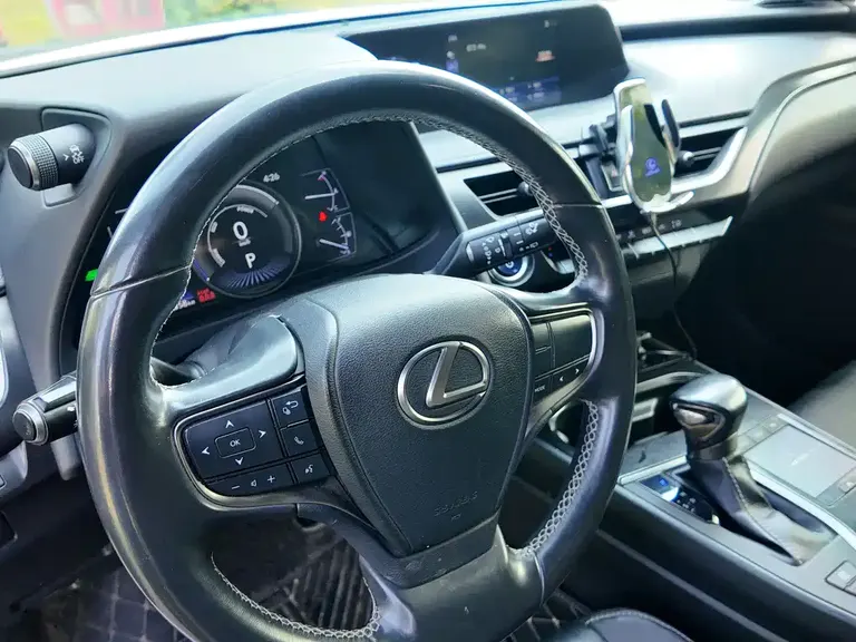 Lexus UX 雷克萨斯UX 2019款 260 h 探·酷版 国V