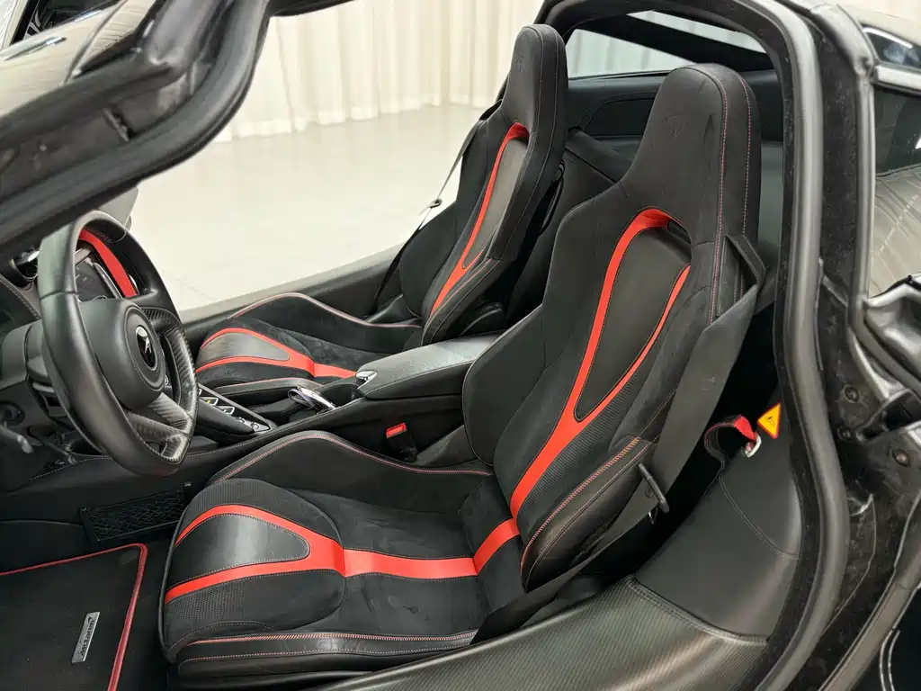 McLaren 720 S 4.0 T Coupe