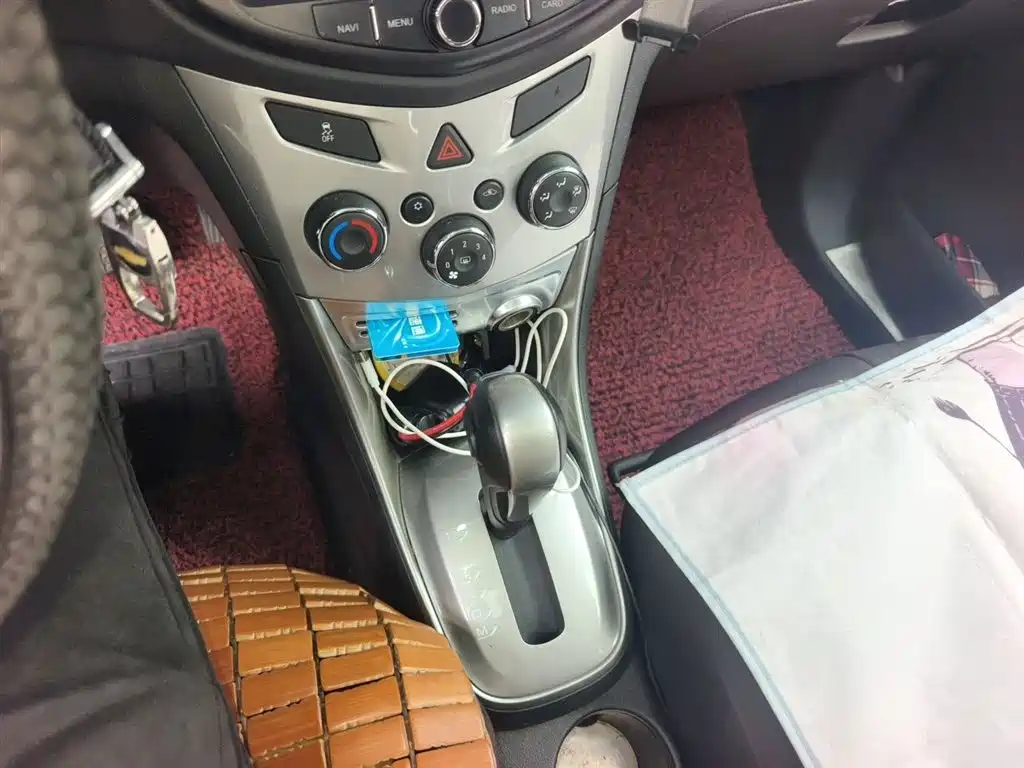 Tracker 1.4 T Auto 2 WD Luxury