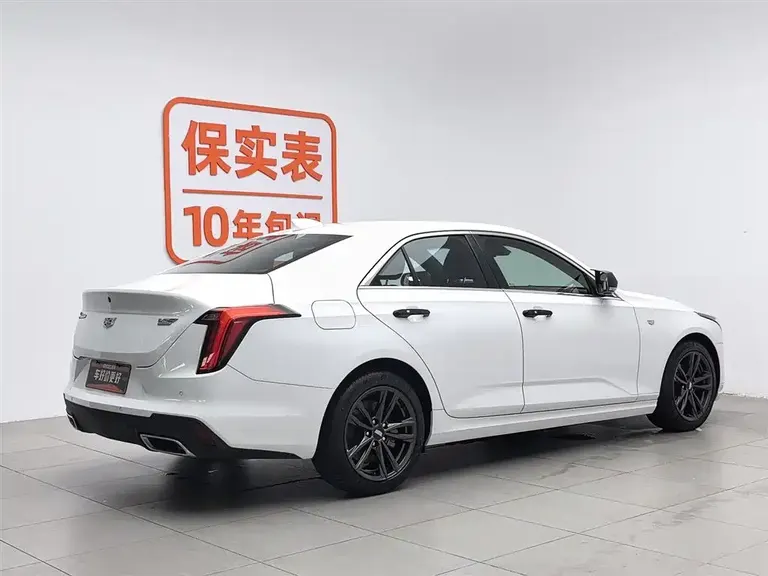 Cadillac CT4 28 T Luxury