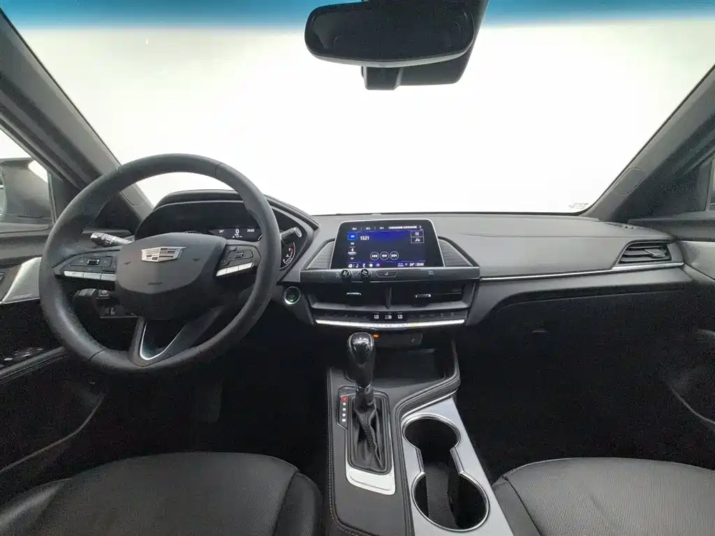 Cadillac CT4 28 T Luxury
