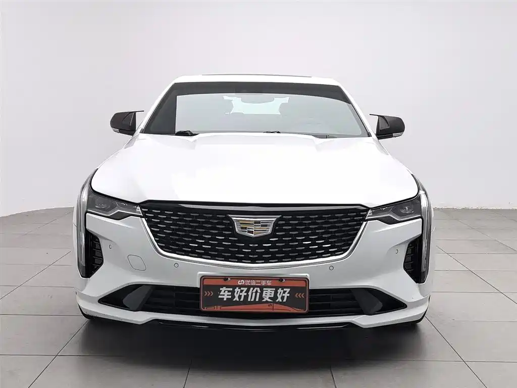 Cadillac CT4 28 T Luxury