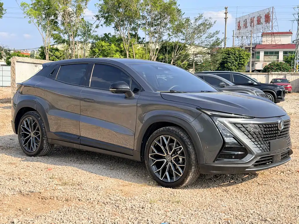 Changan UNI-T 1.5 T Sport Flagship