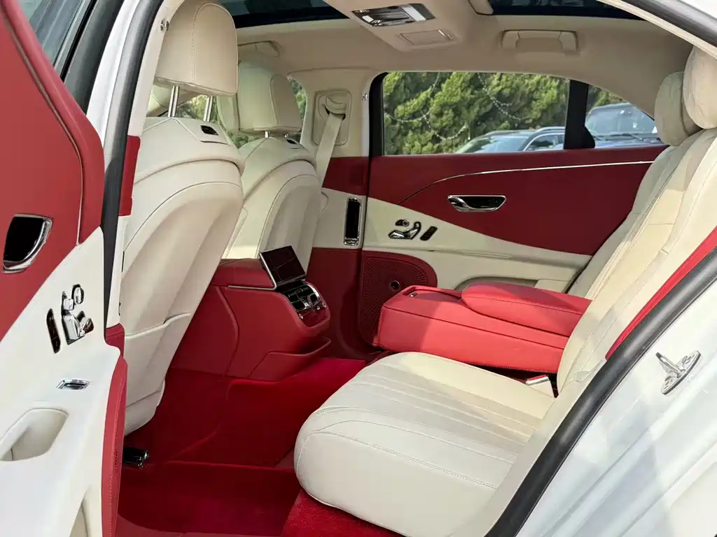 Flying Spur 飞驰 2023款 4.0 T V8 S