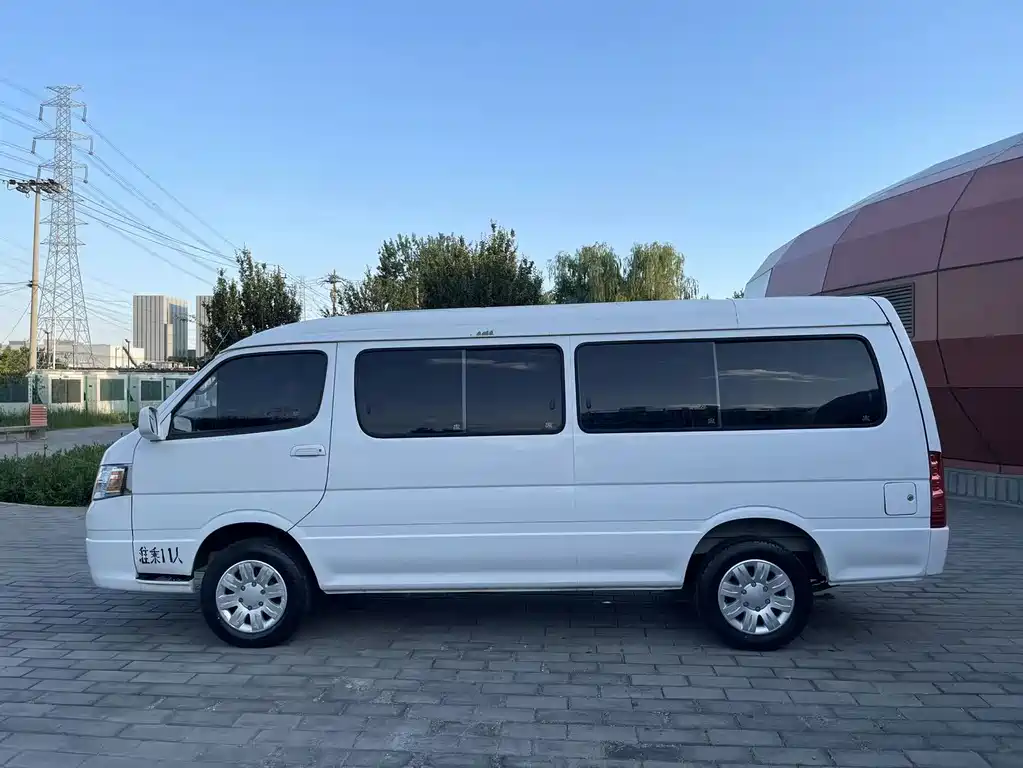 Jinbei Hiace 2.0 L6 th Gen Dragon Classic V20
