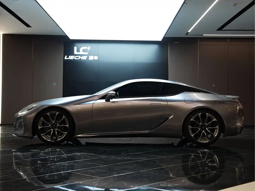 Lexus LC 雷克萨斯LC 2018款 500 h 运动版