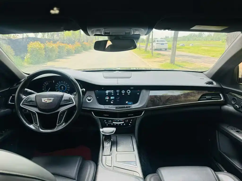 Cadillac CT6 28 T Luxury