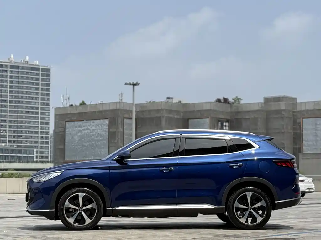 Song PLUS NEV DM-i 110 KM Flagship PLUS
