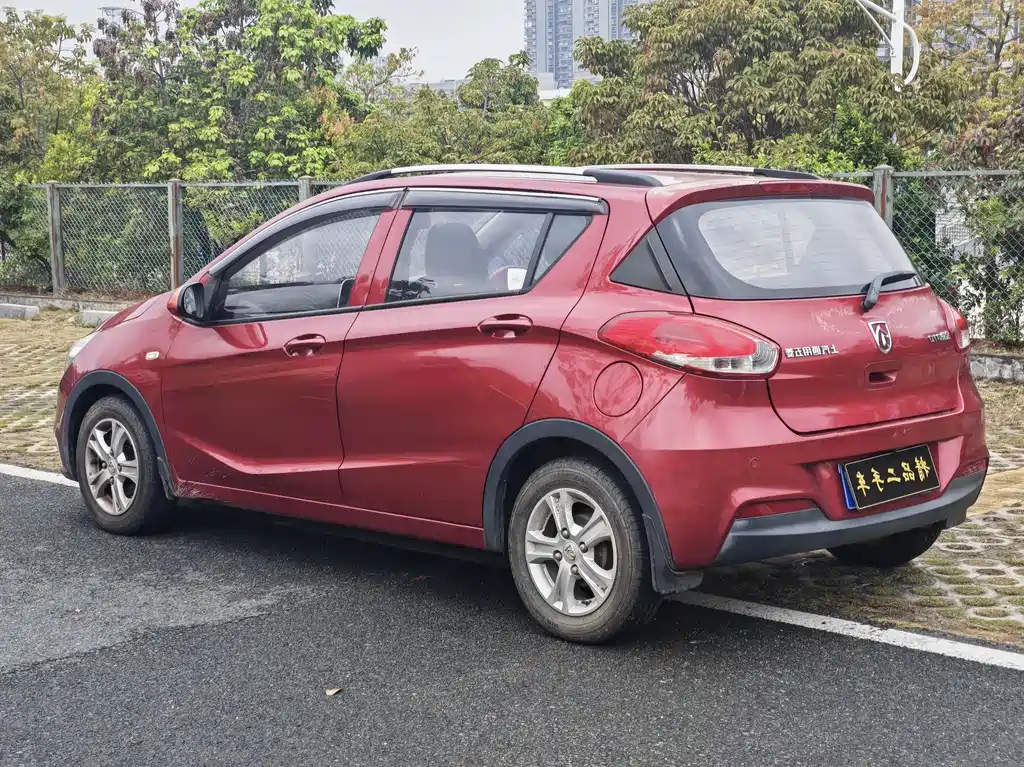 Baojun 310 1.2 L Manual Fashion