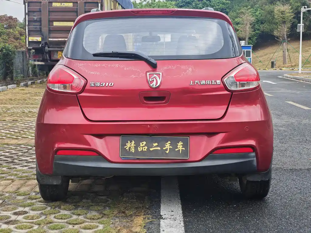 Baojun 310 1.2 L Manual Fashion