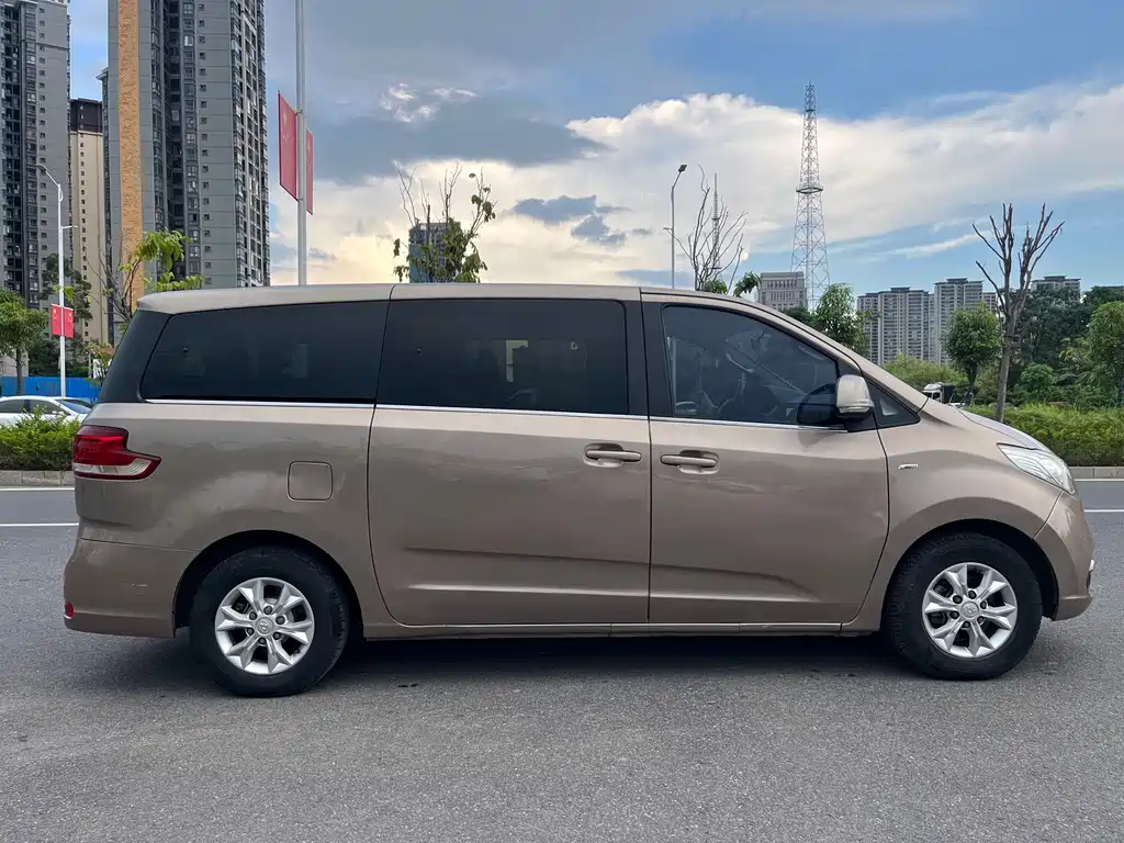 Maxus G10 大通G10 2014款 2.0 T 手动精英版
