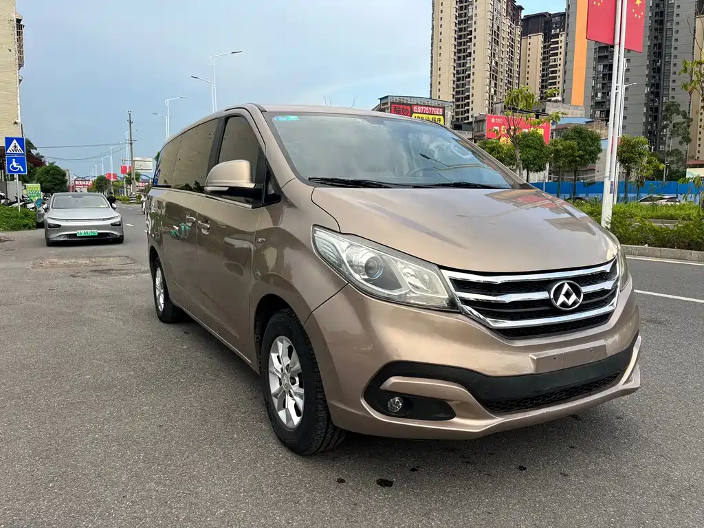 Maxus G10 大通G10 2014款 2.0 T 手动精英版