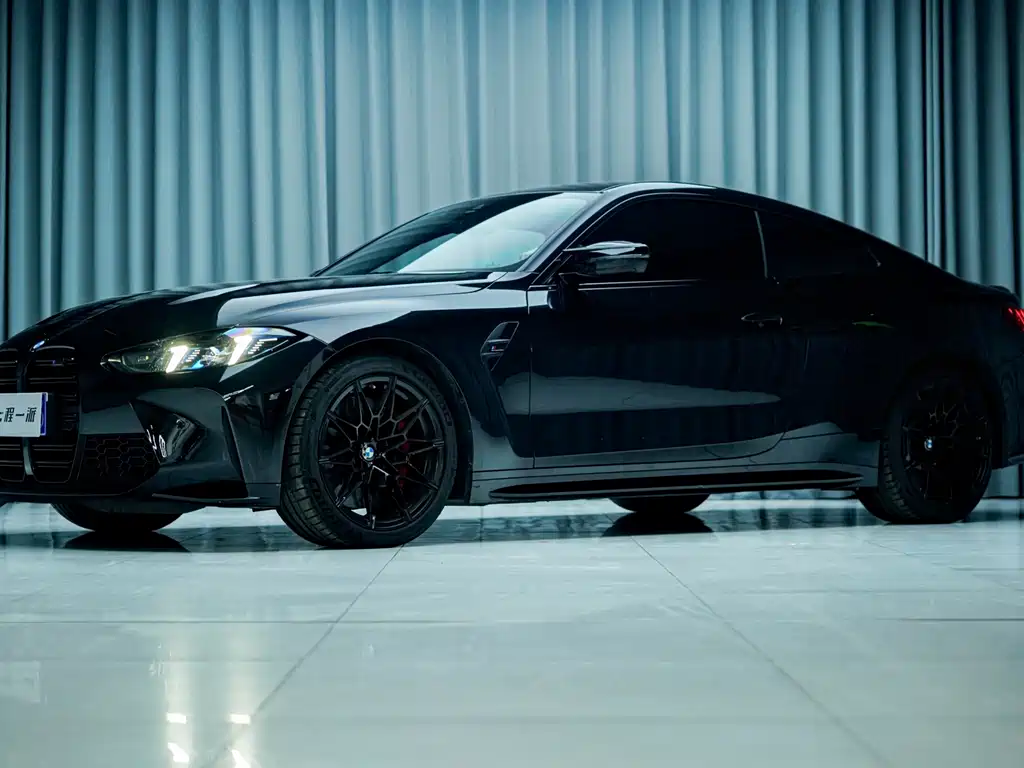BMW M4 M4 2-door Coupe M xDrive Thunder