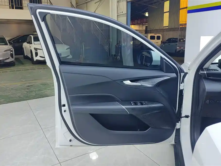 Eado 1.5 T GDI Auto Distinguished