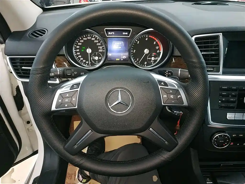 Mercedes-Benz M-Class ML 350 CDI 4 MATIC