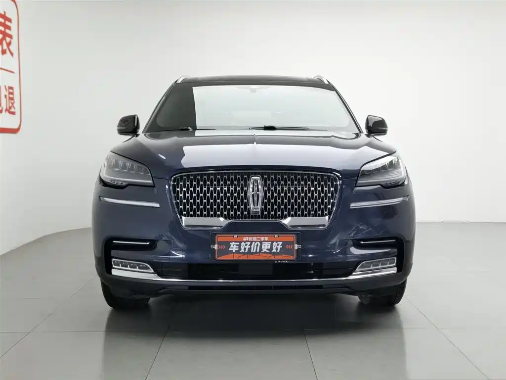 Aviator 3.0 T V6 4 WD Premium