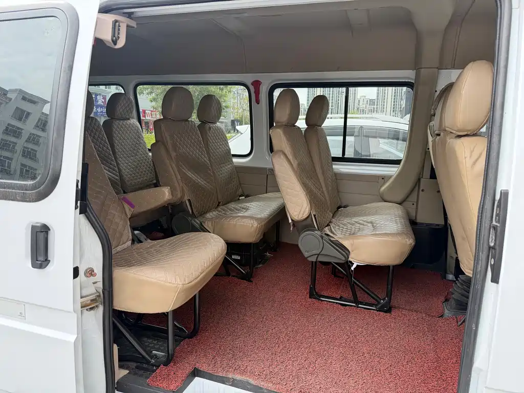 Transit Custom 特顺 2017款 2.4 L商务型长轴中顶14/15座4 G69 S4 N
