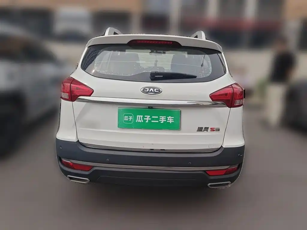 Refine S3 瑞风S3 2017款 1.6 L 手动豪华智能型
