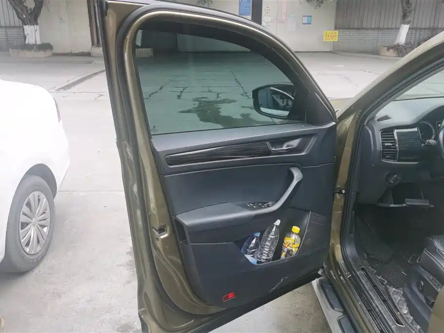 Kodiaq TSI330 7-seat 2 WD Luxury