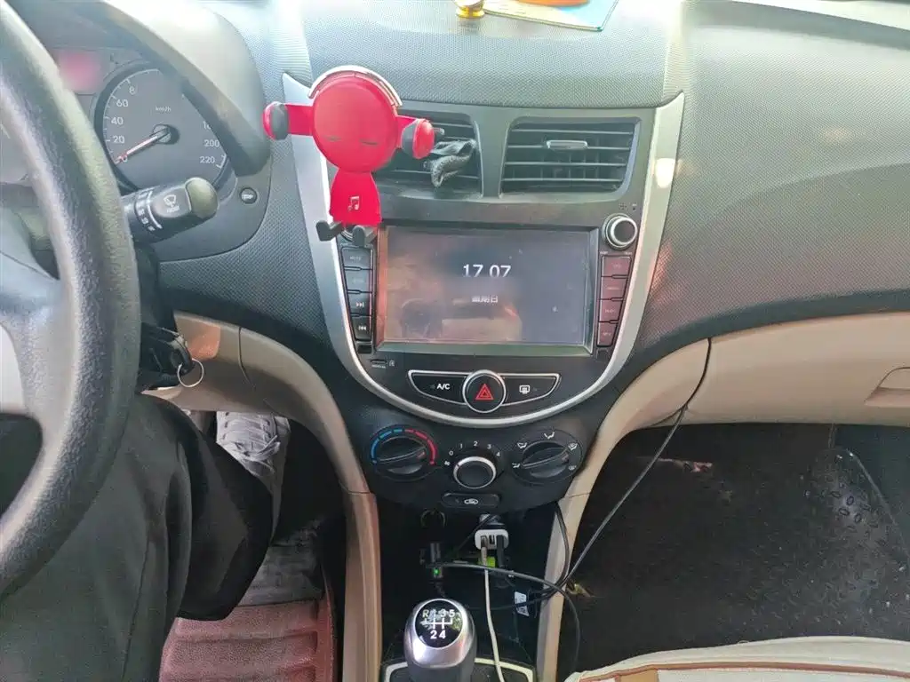 Accent 1.4 L Manual Intelligent GLS