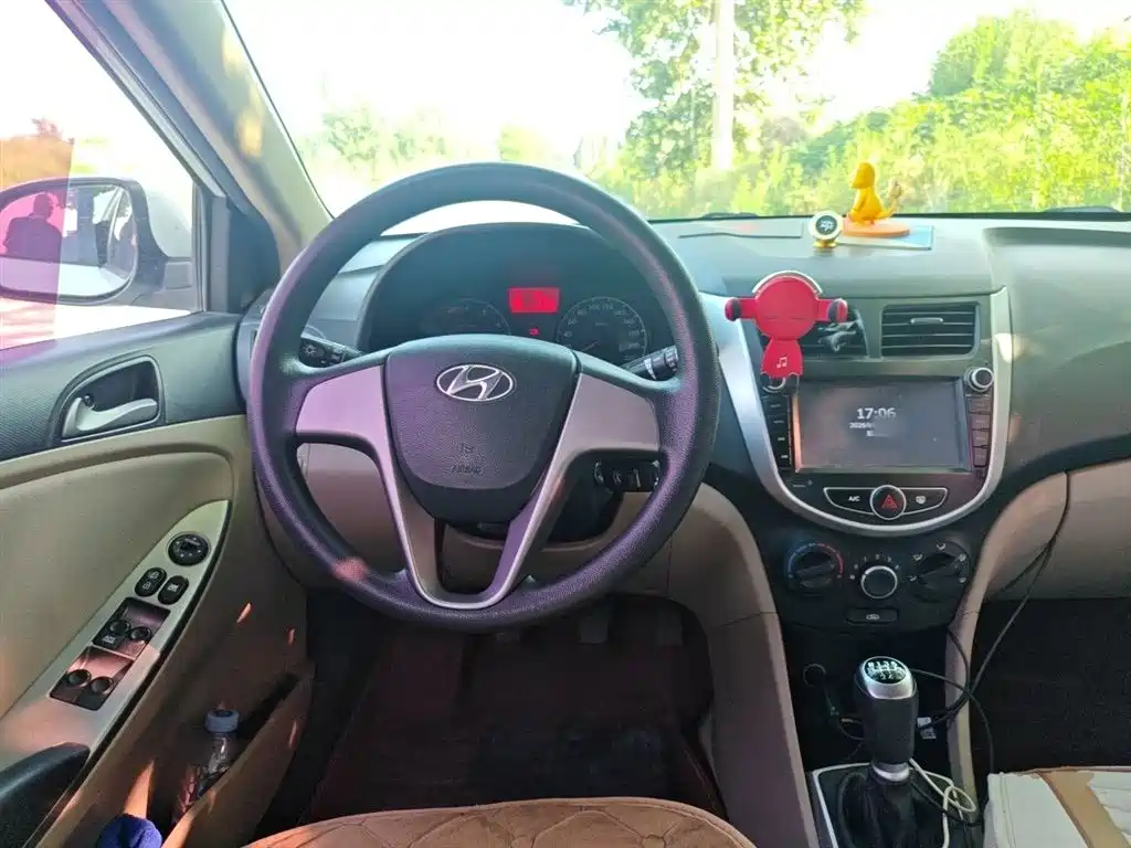 Accent 1.4 L Manual Intelligent GLS