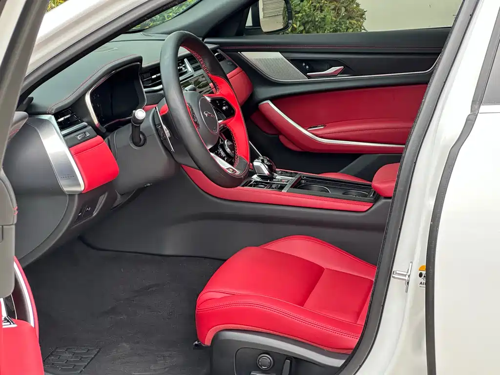 Jaguar XFL XFL 2.0 T P250 2 WD Elite Sport